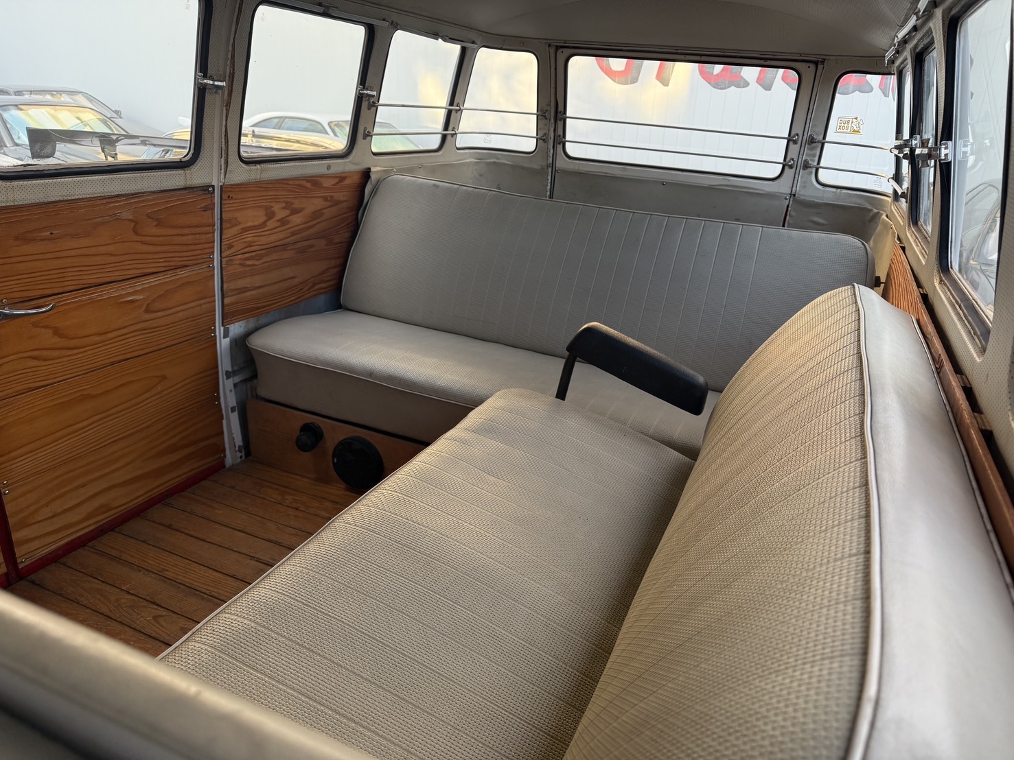 line_oa_chat_250107_174824_group_7